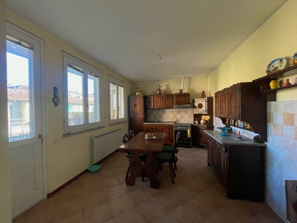 Appartamento a Volpedo in Piazza Libertà - Foto 4