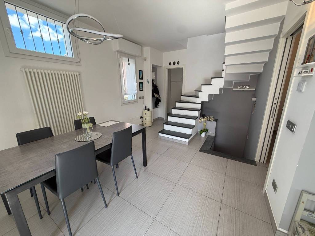 Villa a Loano in Via Giacomo Matteotti, 78 - Foto 4