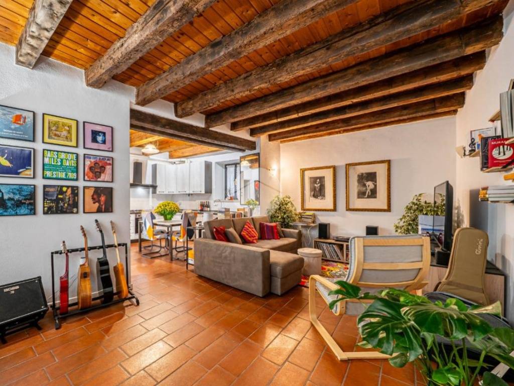 Appartamento a Verona in Via Paradiso, 07 - Foto 2