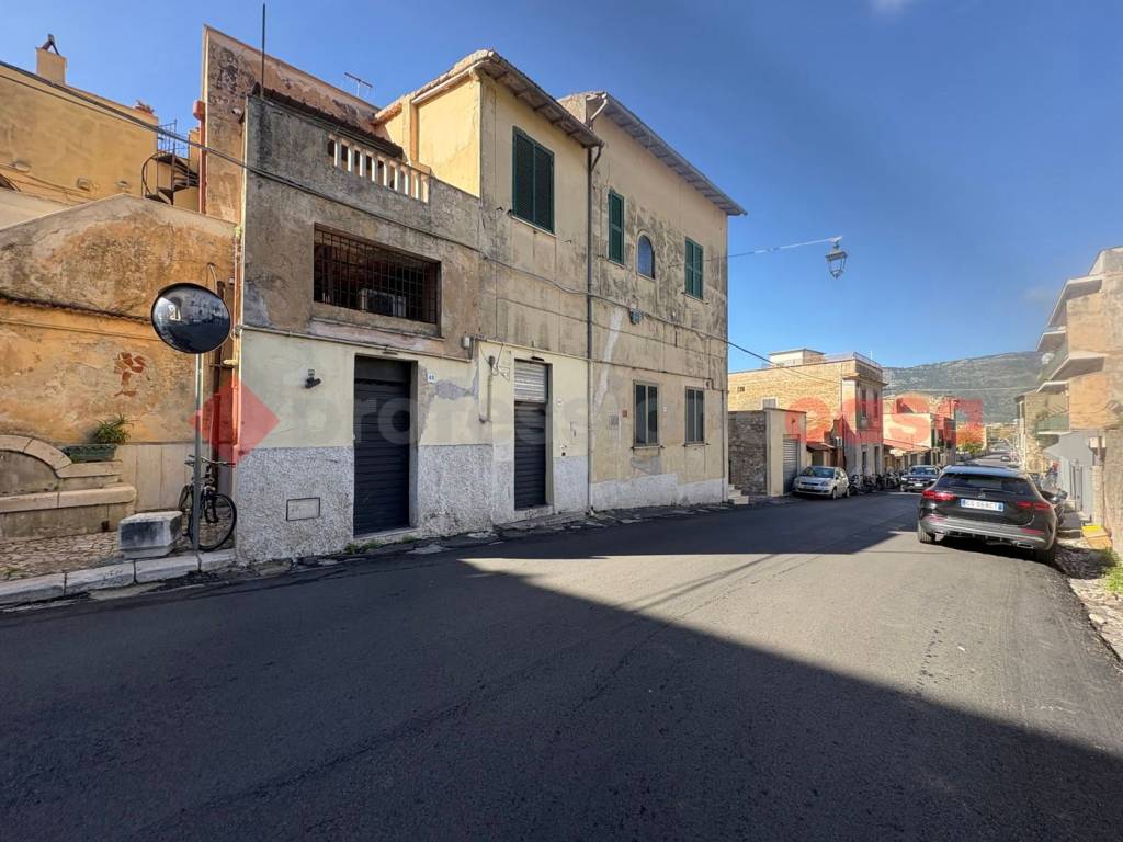 Immobile a Terracina in VIA PORTA ROMANA, 46 - Foto 3
