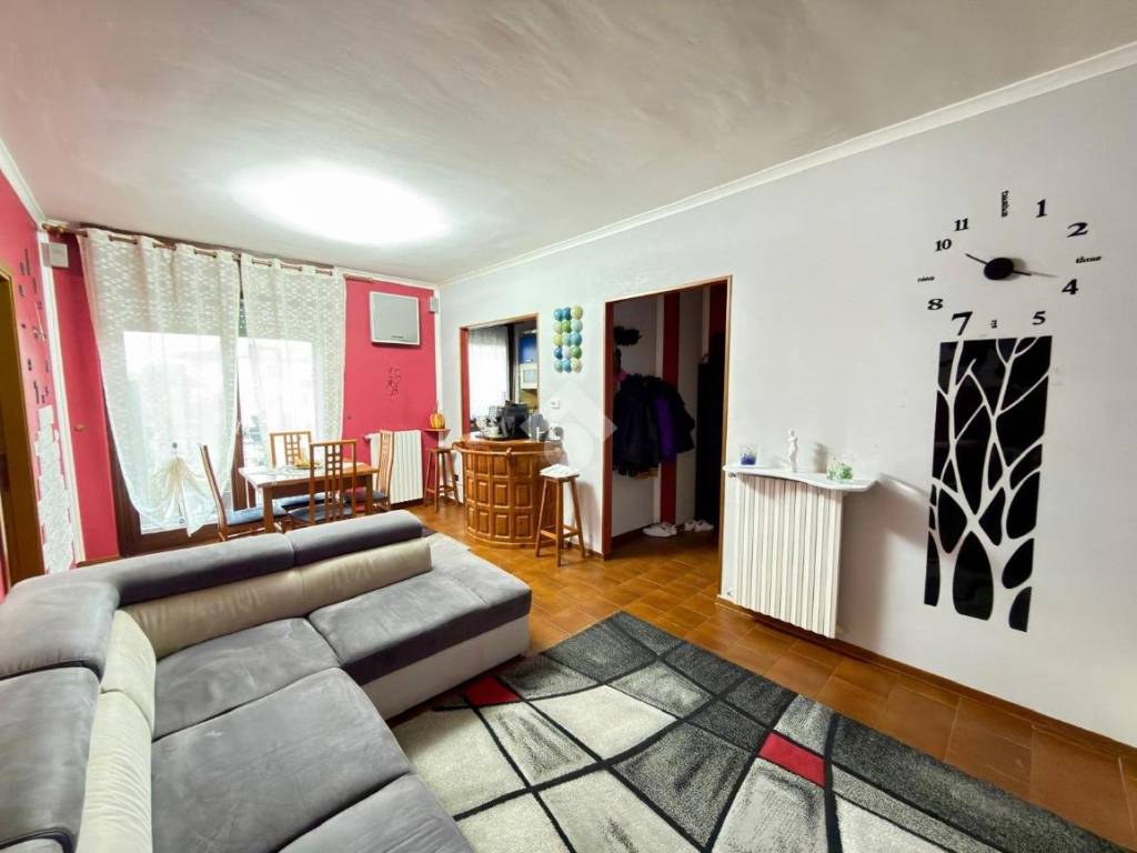 Appartamento a Castel goffredo in Viale Monte Grappa - Foto 2