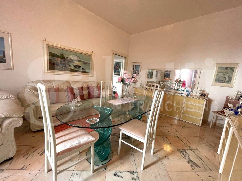 Appartamento a Gaeta in Lungomare G. Caboto, 216 - Foto 4