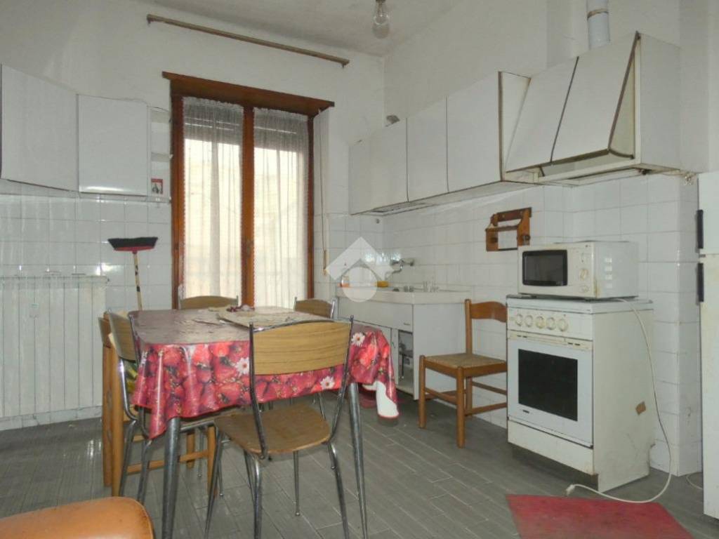 Appartamento a Acqui terme in Via Angela Casagrande, 12 - Foto 4