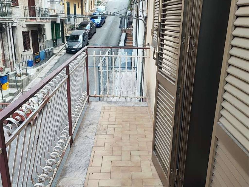 Casa indipendente a Torretta in via Giulio Cesare - Foto 4