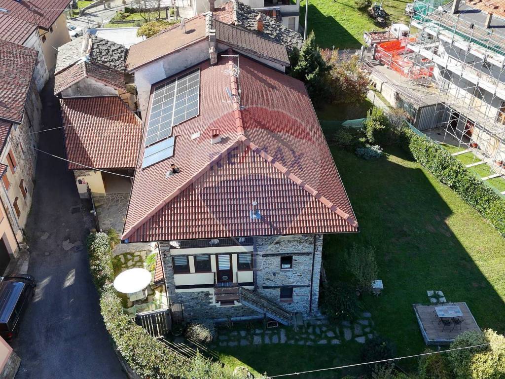 Casa indipendente a Donato in Via Mombarone, 14 - Foto 2