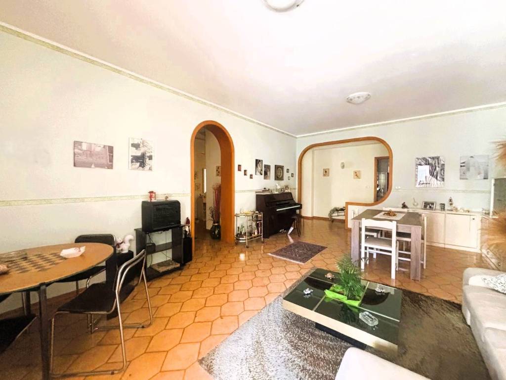 Appartamento a Aci catena in Via Pozzo , 77 - Foto 4