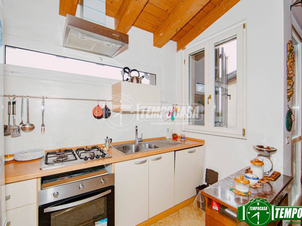 Appartamento a Pavia in Via Luciano de Pascalis - Foto 5