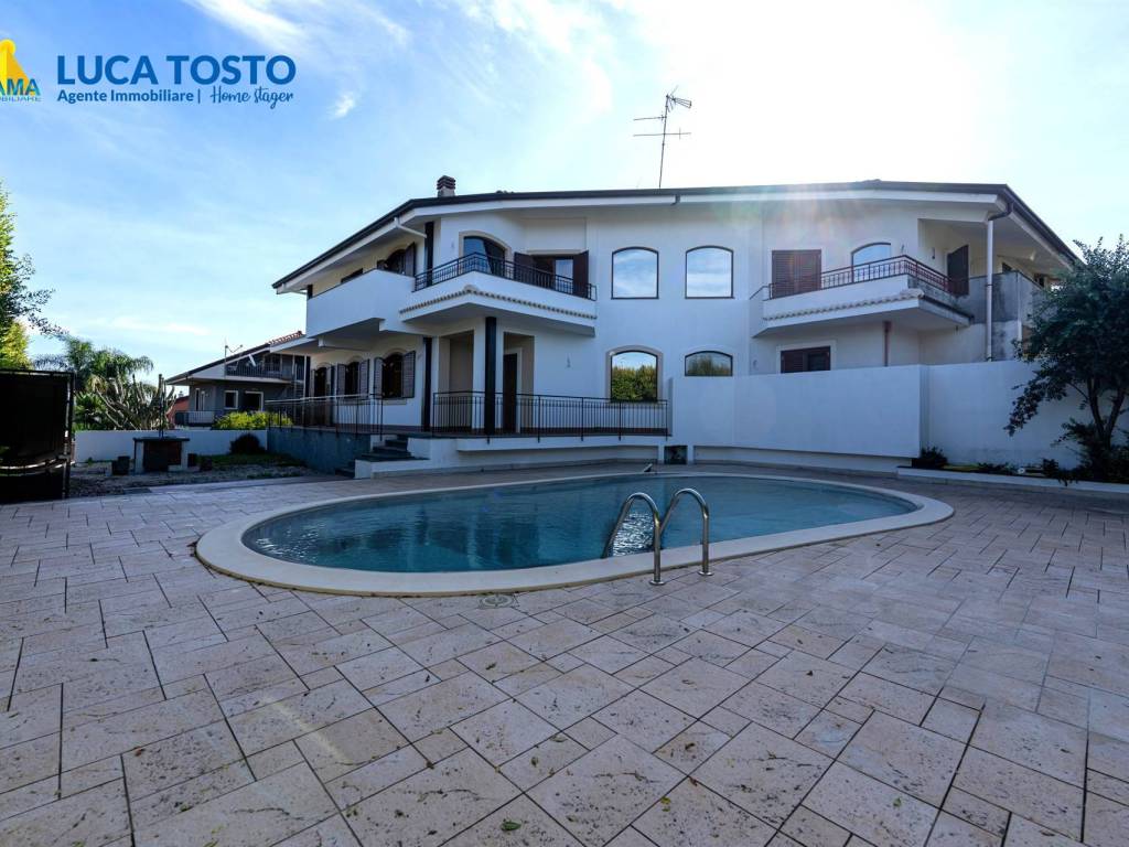 Villa a Aci sant'antonio in via Giovanni Pascoli, 19 - Foto 3