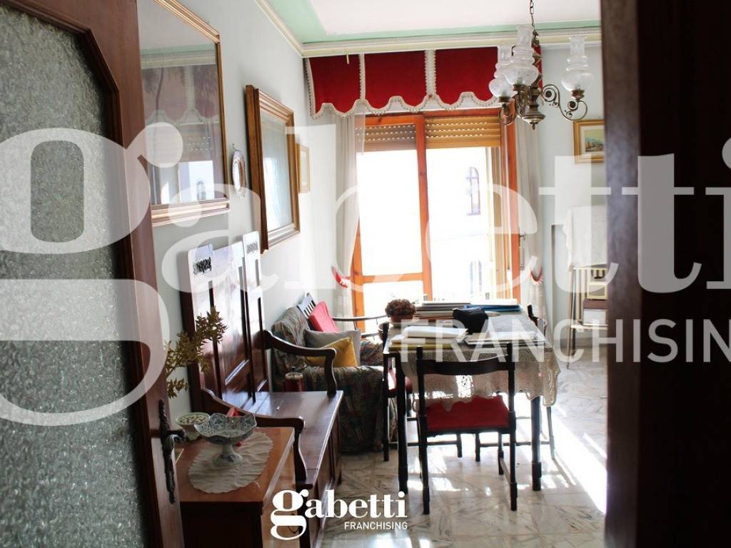 Appartamento a Canosa di puglia in via Giovanni Bovio, 25 - Foto 3