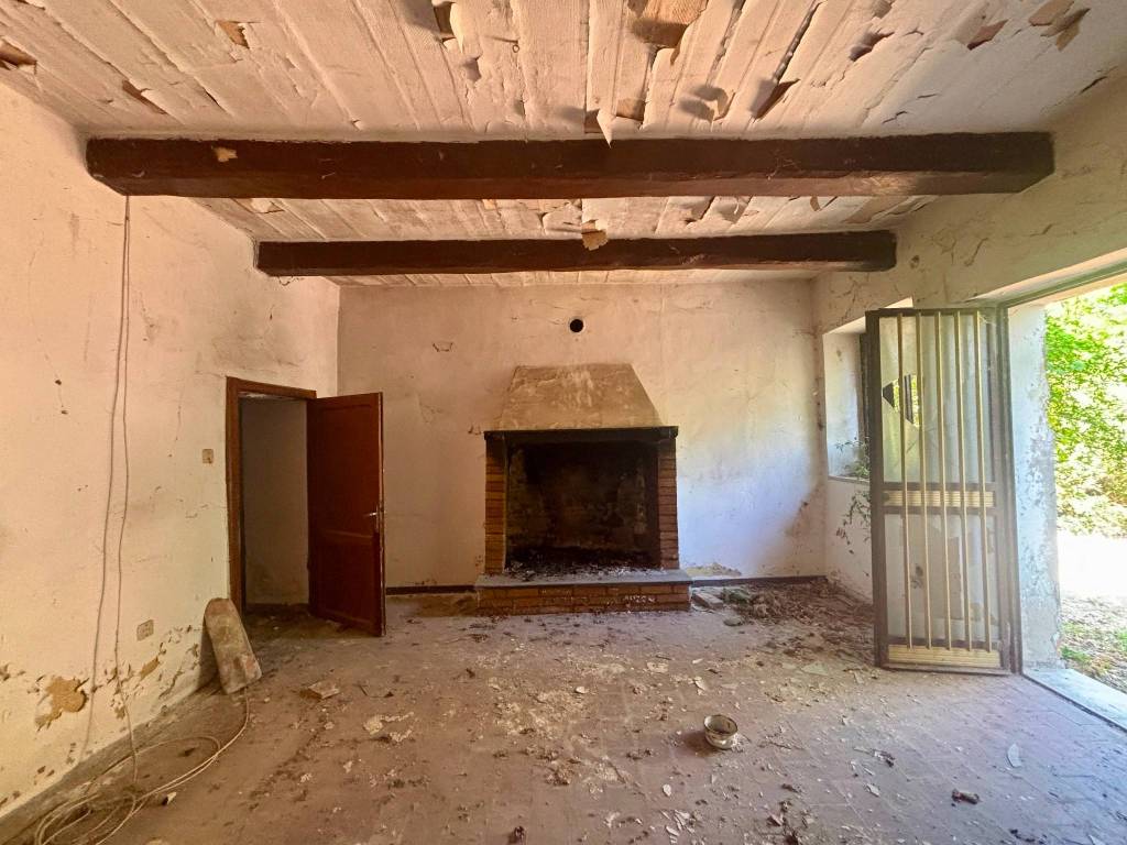 Rustico / casale a Gualdo cattaneo in Via dei Giardini - Foto 5