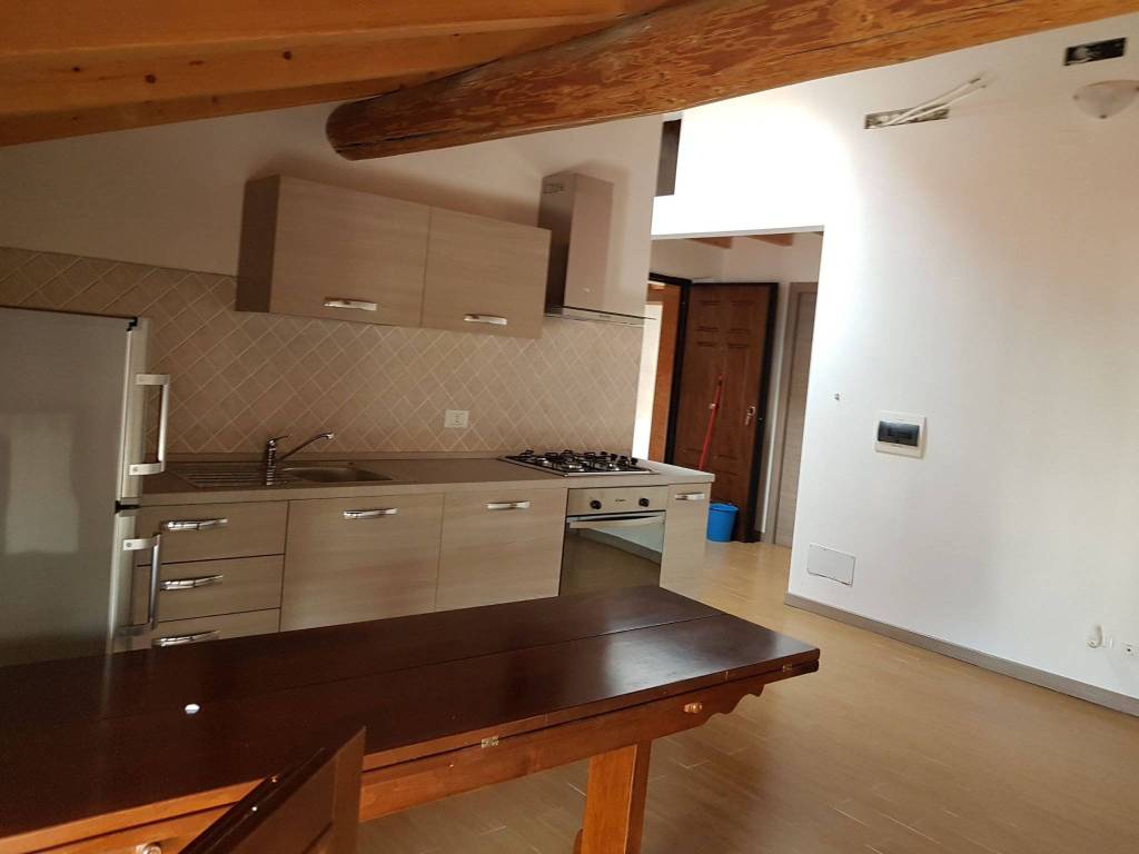 Appartamento a Buttapietra in Piazza Roma, 53 - Foto 2