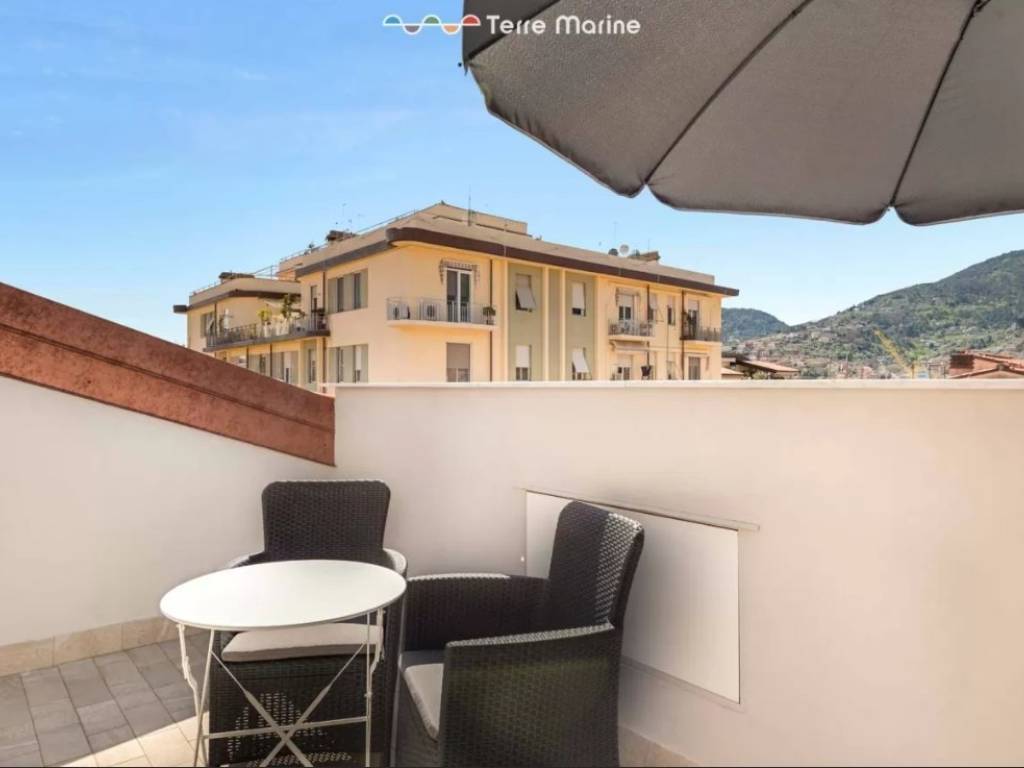 Attico / mansarda a La spezia in Via dei Mille, 25 - Foto 2