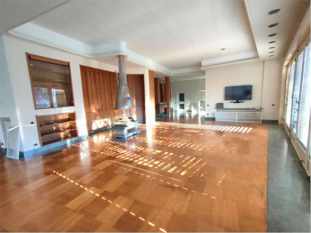 Villa a Saint-vincent in via italo mus, 22 - Foto 3