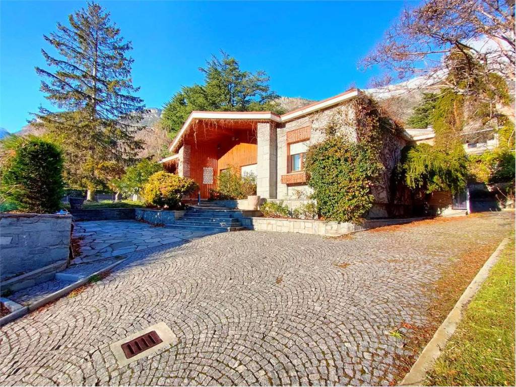 Villa a Saint-vincent in via italo mus, 22 - Foto 5