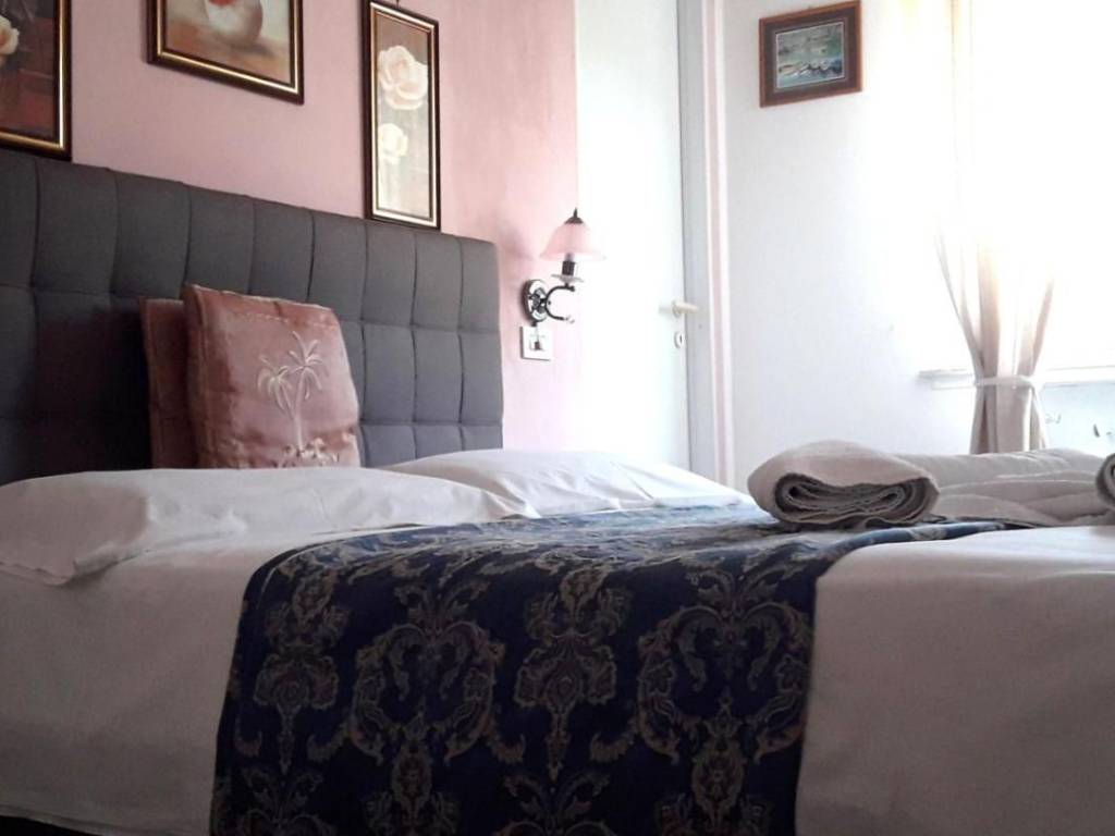 Palazzo / stabile a Rimini - Foto 2