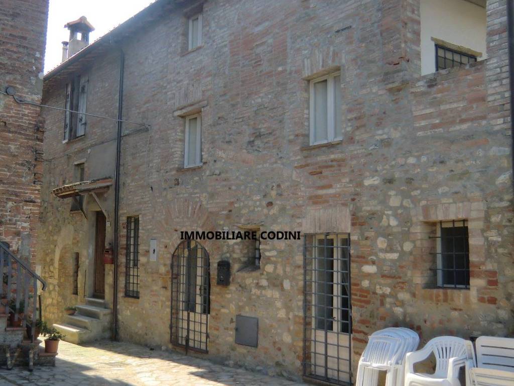 Appartamento a Todi in Strada Provinciale di Ilci - Foto 4