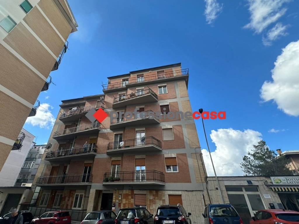 Appartamento a Campobasso in Via Francesco Longano - Foto 2