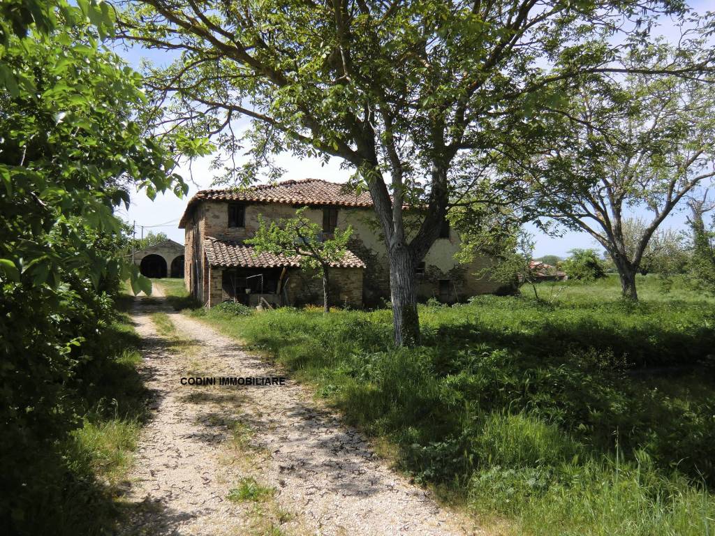 Rustico / casale a Deruta in Strada Vicinale Nave Vecchia - Foto 4