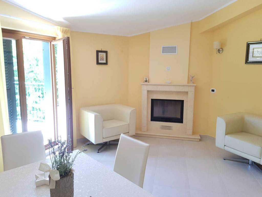 Appartamento a Santo stefano del sole in Strada Provinciale N. 5 - Foto 3