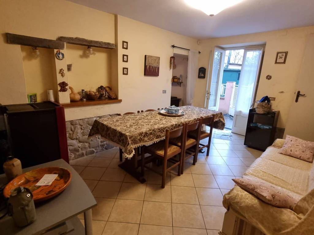 Casa indipendente a Monsummano terme in Via Bracona - Foto 3