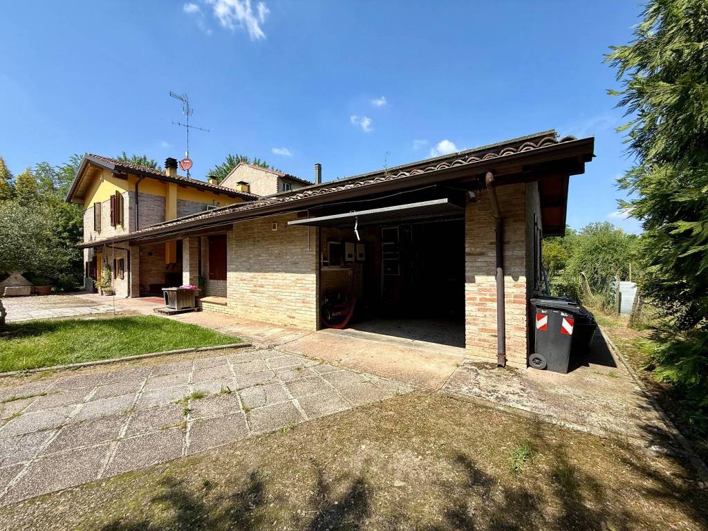 Casa indipendente a Soliera in Stradello Basso, 144 - Foto 3
