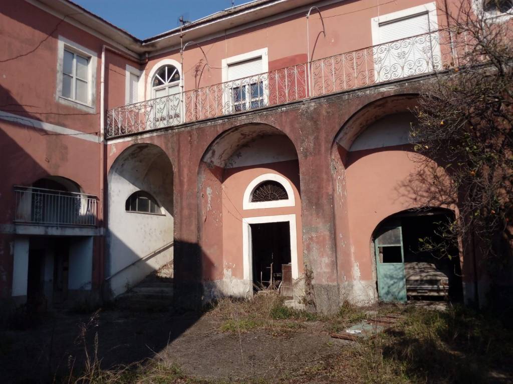 Rustico / casale a Baronissi in Via Andrea Sabatini, 15 - Foto 2