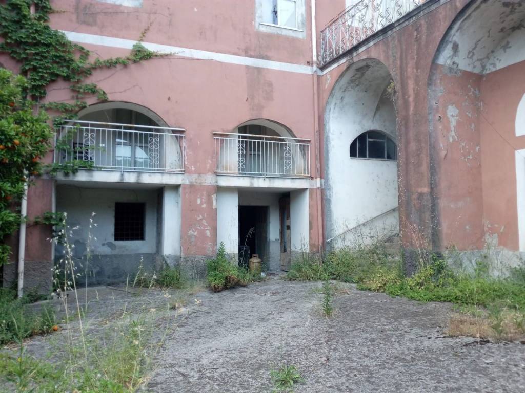 Rustico / casale a Baronissi in Via Andrea Sabatini, 15 - Foto 4