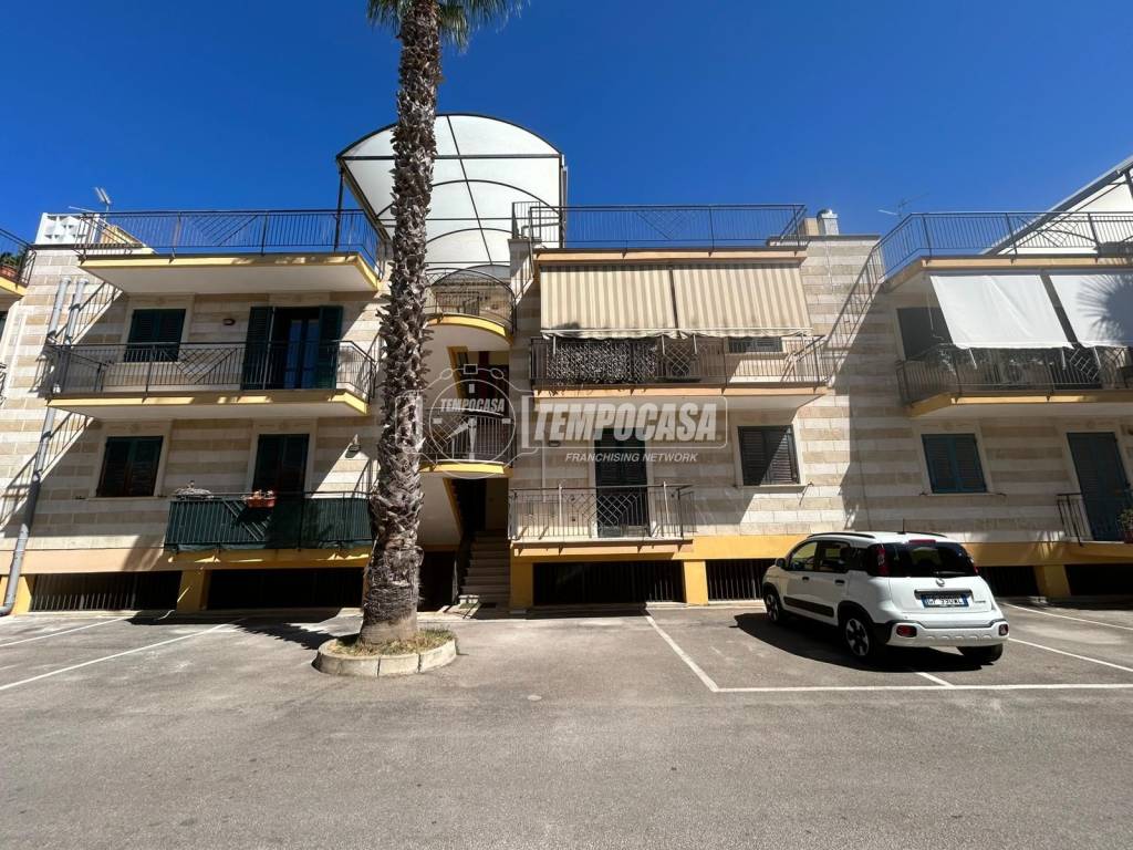 Appartamento a Lequile in Via Nino Rollo 38 - Foto 2