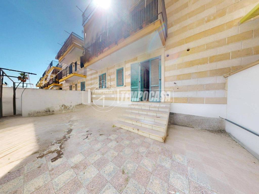 Appartamento a Lequile in Via Nino Rollo 38 - Foto 3