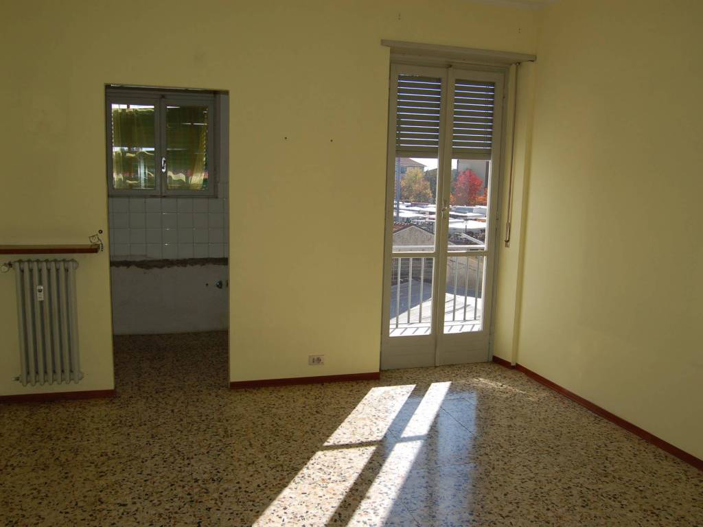 Appartamento a Chieri in Via Roma, 5 - Foto 2