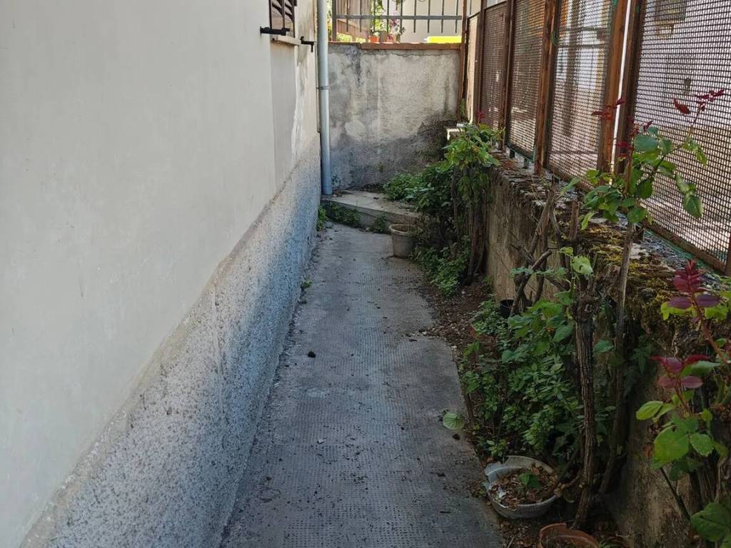Villa a Avezzano in Via Costantino Nigra, 9 - Foto 3
