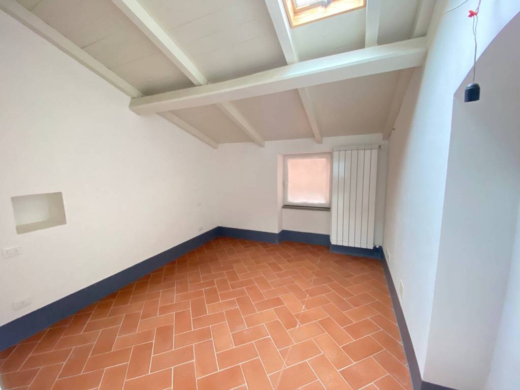 Appartamento a Vezzano ligure in Via Carlo Alberto, 33 - Foto 3
