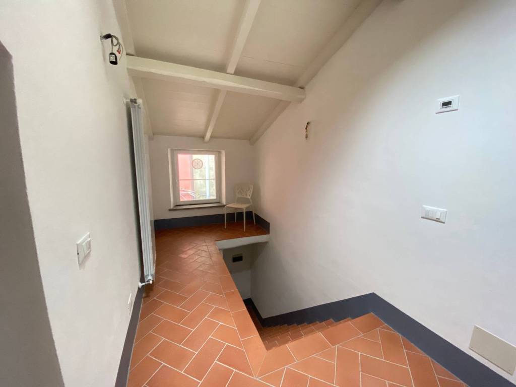 Appartamento a Vezzano ligure in Via Carlo Alberto, 33 - Foto 4