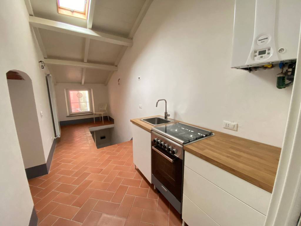 Appartamento a Vezzano ligure in Via Carlo Alberto, 33 - Foto 5