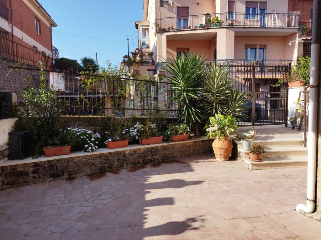 Appartamento a Rignano flaminio in Via Francesco Petrarca - Foto 4