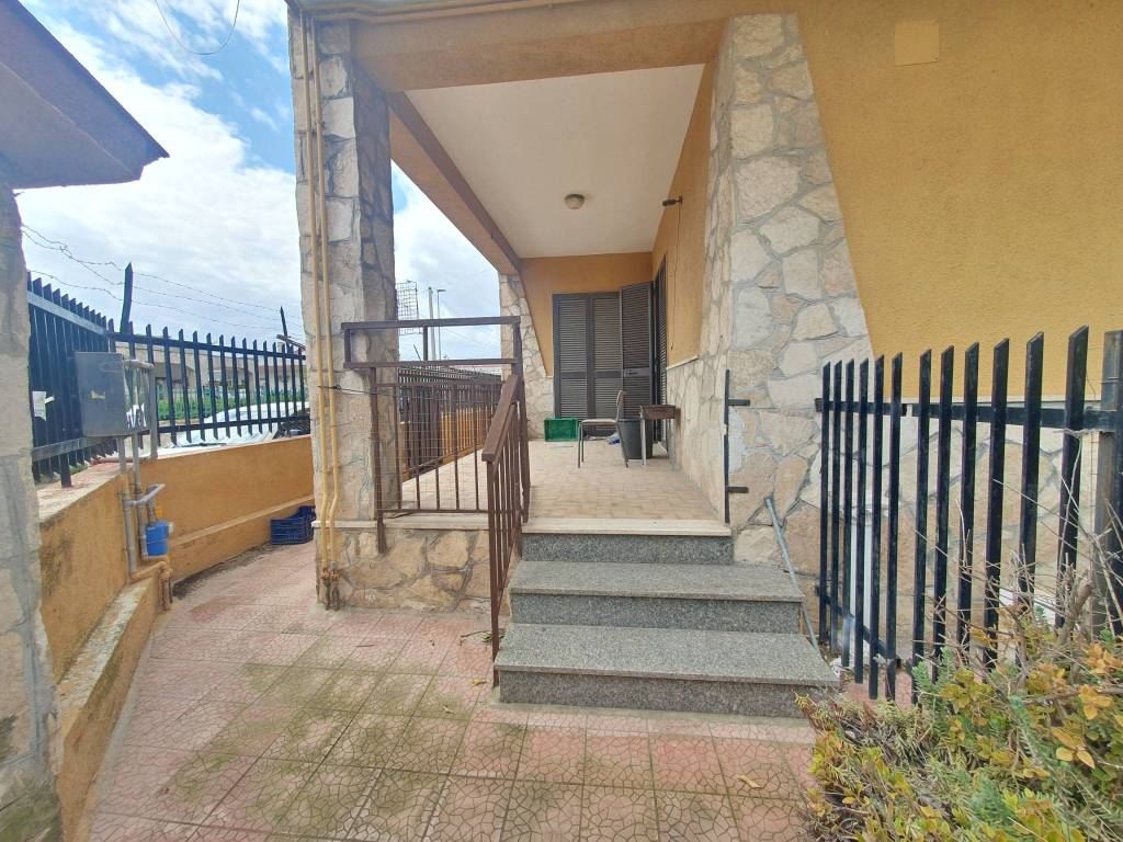 Villa a Statte in Via M. Falgheri, 21 - Foto 3