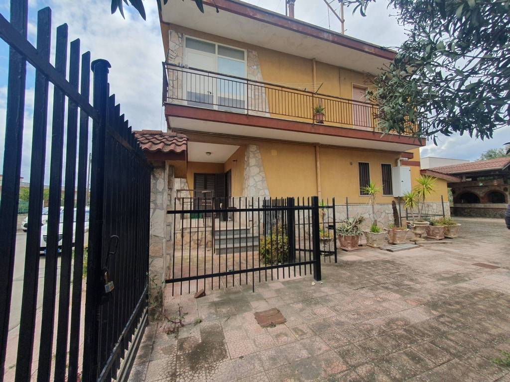 Villa a Statte in Via M. Falgheri, 21 - Foto 4