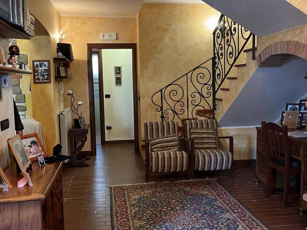 Casa indipendente a Gioia tauro in Via Arturo Toscanini, 44 - Foto 4