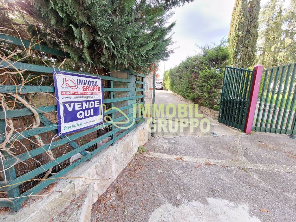 Villa a Andria in Via Castel del Monte - Foto 3