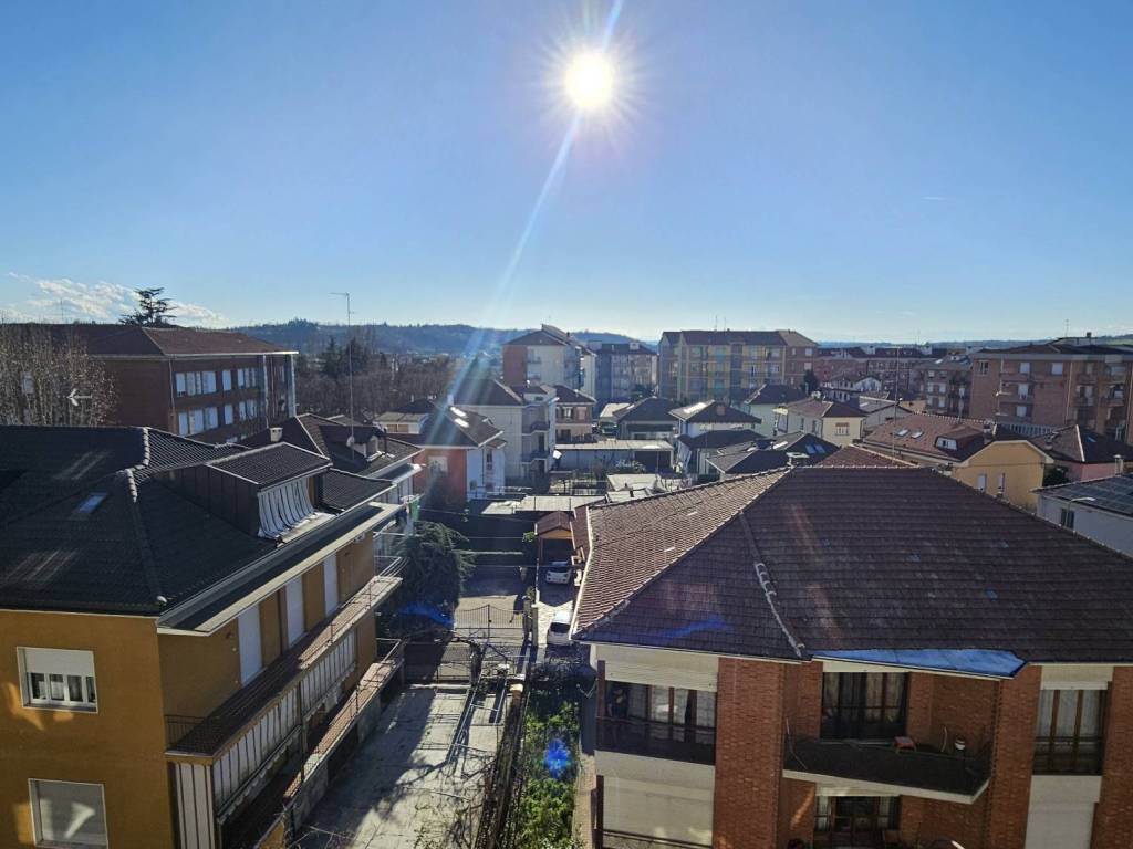 Appartamento a Asti in Via Duca degli Abruzzi - Foto 2