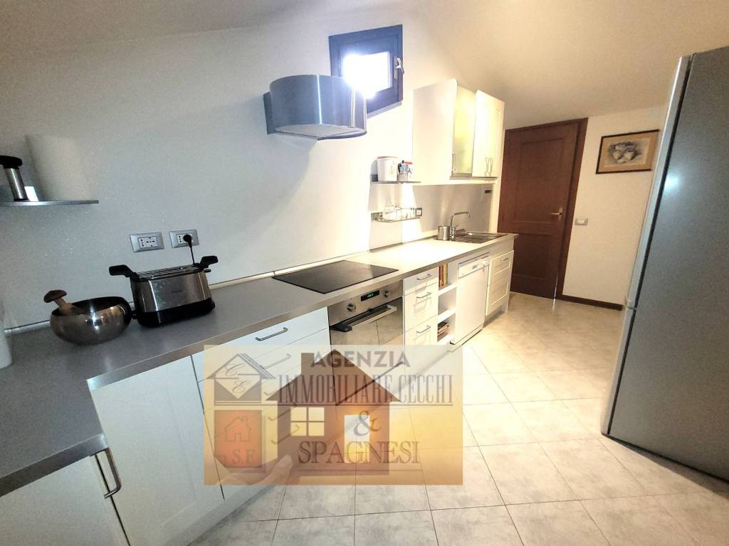 Appartamento a Poggio a caiano in Via Giuseppe Mazzini - Foto 5