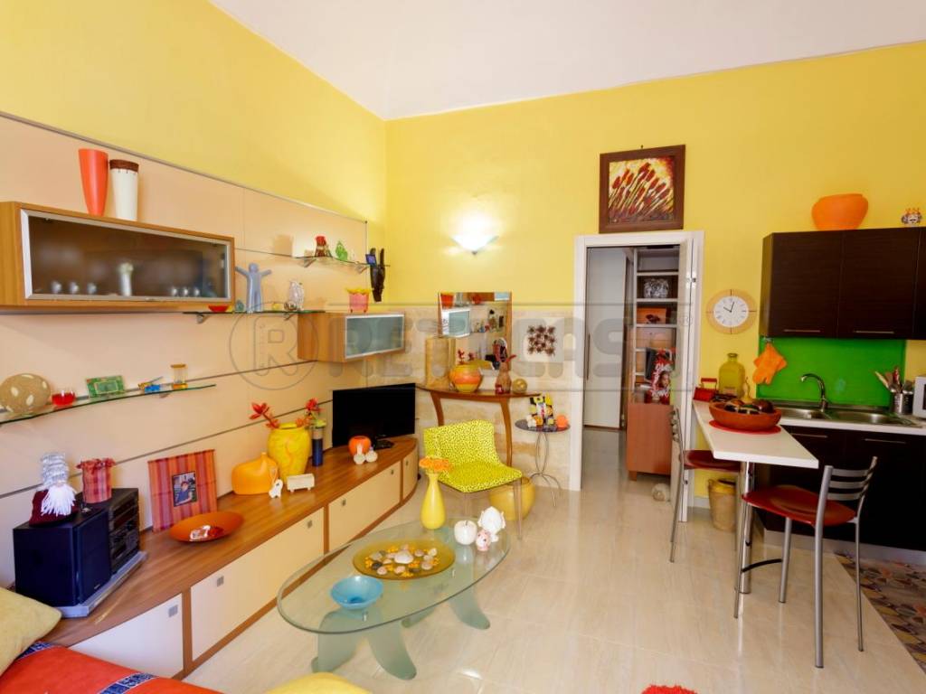 Appartamento a Nardò in Via M. R. Imbriani, 8 - Foto 2