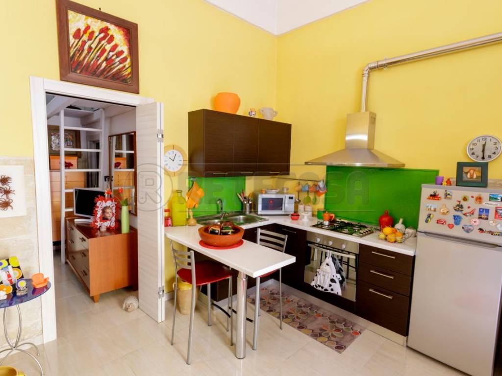 Appartamento a Nardò in Via M. R. Imbriani, 8 - Foto 4