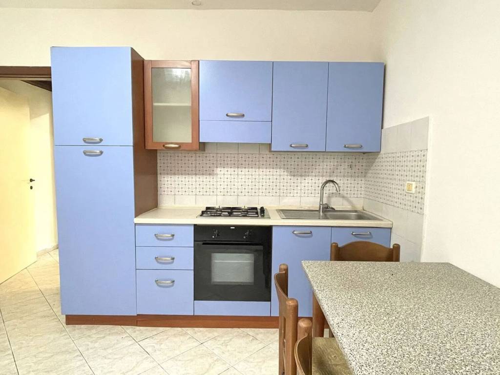 Appartamento a Cairo montenotte in Via Monsignor Bertolotti - Foto 4