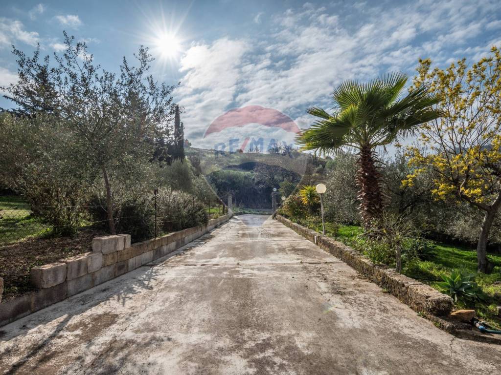 Villa a Caltagirone in Contrada Caldaia SS417 - Foto 3