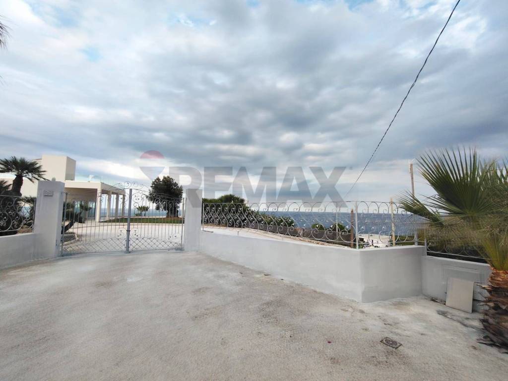 Villa a Augusta in Via dei garofani - Foto 2