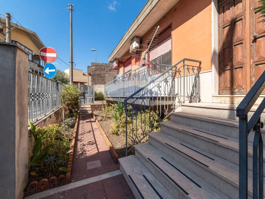 Casa indipendente a Gravina di catania in via napoli, 31 - Foto 4