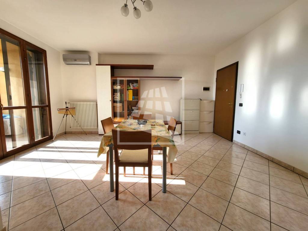 Appartamento a Bibbiano in Via Monte Santo - Foto 4