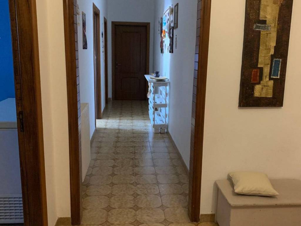 Appartamento a Taranto in Via Salento, 59 - Foto 2