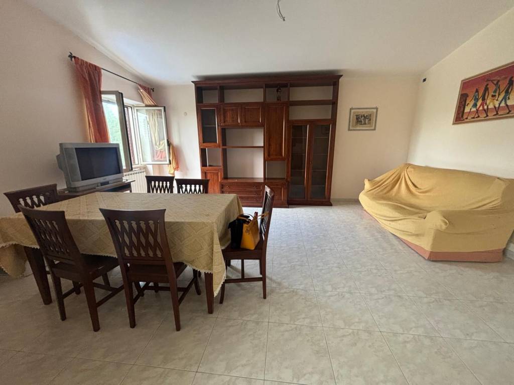 Casa indipendente a Capena in Via Rosetole - Foto 4
